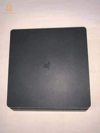 PlayStation 4 slim
