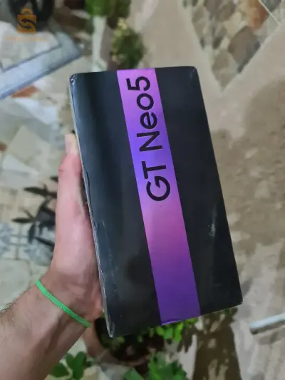 realme gt neo 5 purple