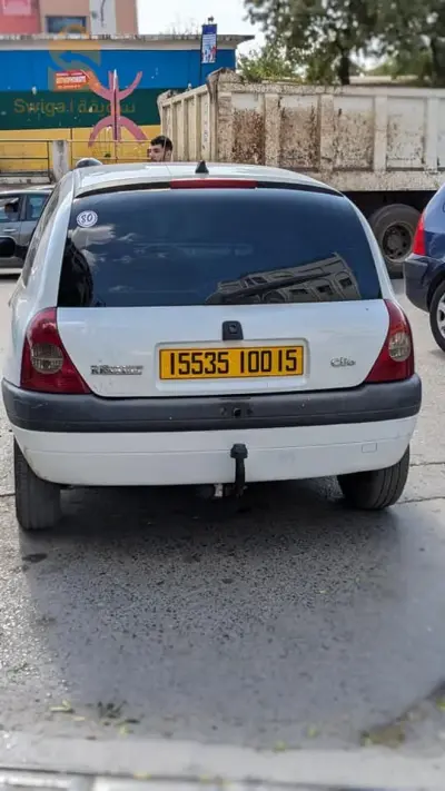 Clio 2 19