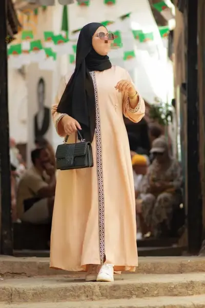 Abaya boutonnée
