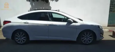 Hyundai i40 2015