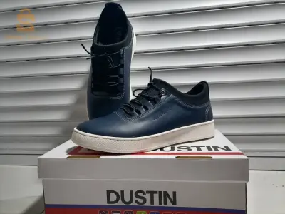 حذاء جلدي من علامة Dustin