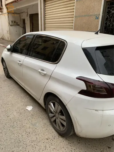 308 2015 avtive