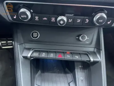 Audi Q3 2024 S Line