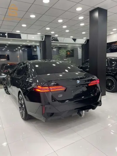BMW NEW 520 2024 XDRIVE