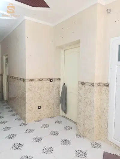 الشرفة عند لاري رحمون فالكارطي تاع شطيطح ليبيع الباربا