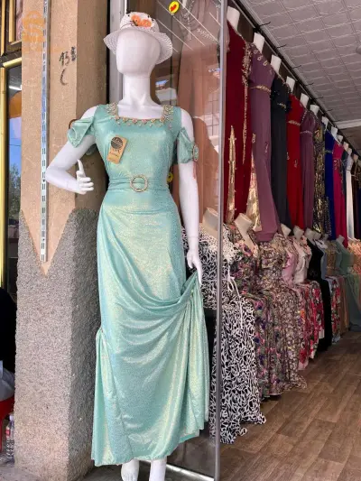 ملابس نسائية