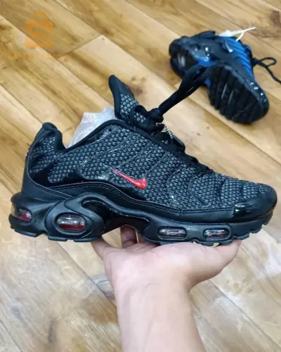 arini nike 2023