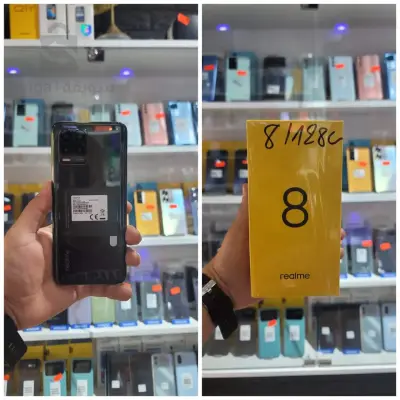 realme 8