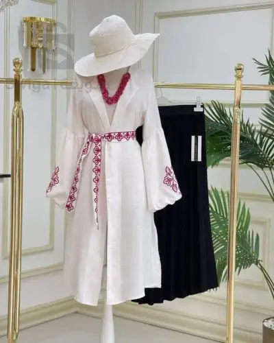 ملابس نسائية