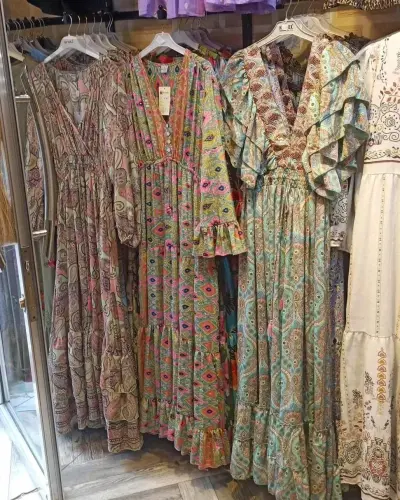 فستان