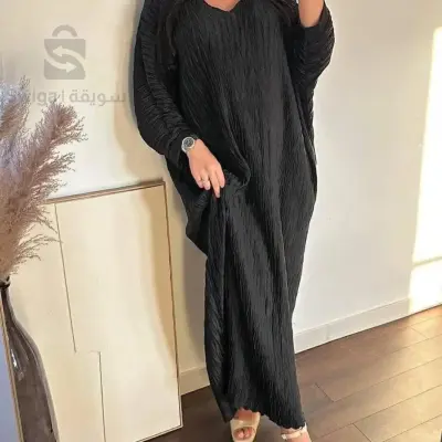ملابس نسائية