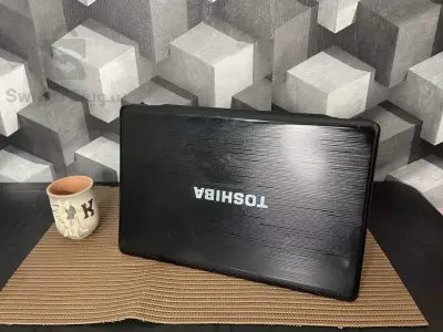un pc portable Toshiba