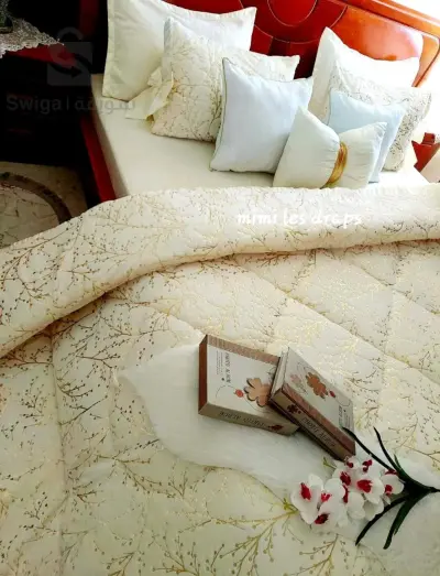 فراش السرير