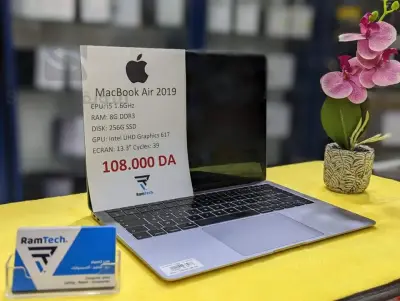 MacBook