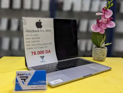 MacBook