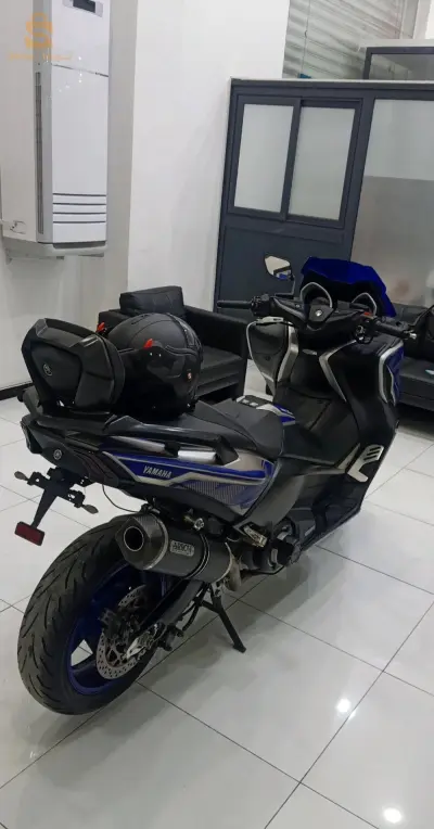 Tmax 530 2018 complete kit full options