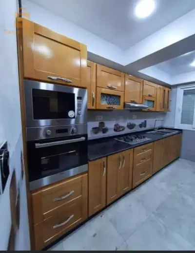 أبواب خشب على حسب طلب ومابل دي كوزين حسب طلب رقم الهاتف 0551283637

السلام عليكم على حسب القياس
 اخي
انا من الكاليتوس الجزائر العاصمة