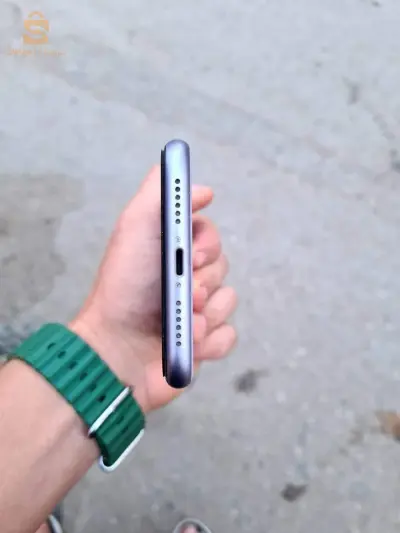iphon 11.