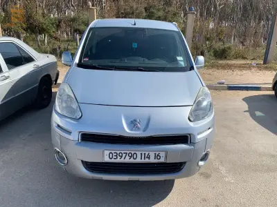 Partner tépee 2014