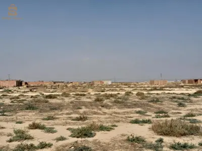 قطعة أرض للفلاحين و م،ربي الماشية