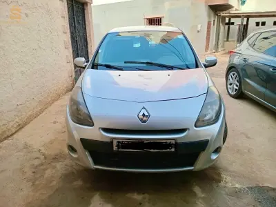 Renault Clio 3 2011 Night and Day