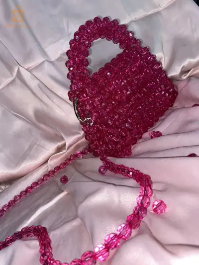sac a main au perle rose💝 حقيبة يد بالخرز وردية
