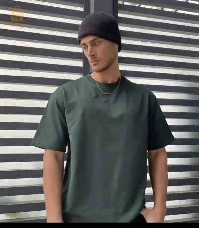 T-shirt over size