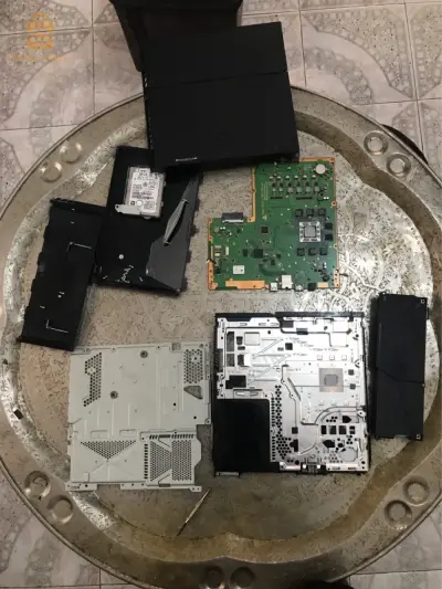 changement de la pâte thermique pour ps4  + de nettoyage