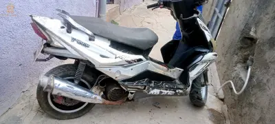 موطو فيها خدمة خفيفة