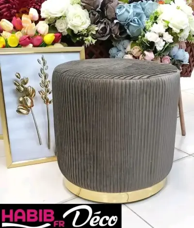 poufs