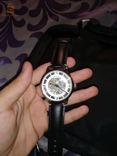 montre fosil mouvment
