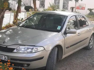 سيارة ما شاء الله 
ملبسة 
روح وين تحب بيها 
0676448453_0668660879