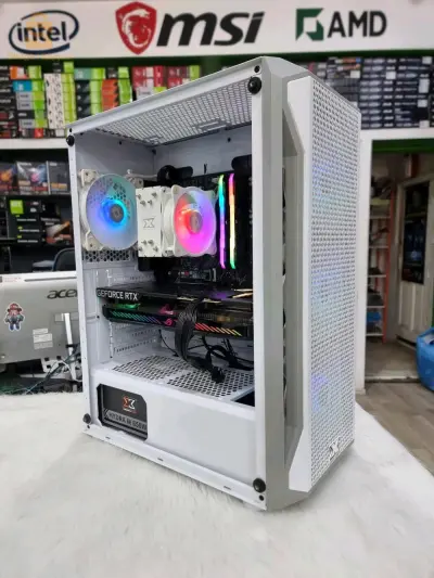PC GAMING 🖥