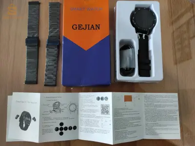 smartwatch avec earbuds / ساعه ذكيه مع سماعات بلوتوث