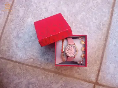 ساعات نسائية رووعة 🥰