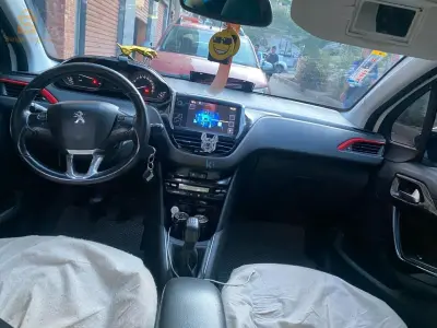 Peugeot 208 Facelift 2016