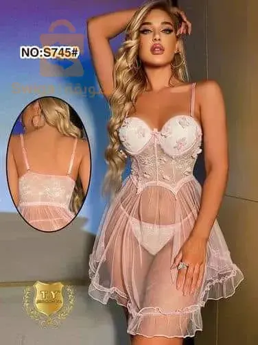 نويزات بزافف شابة