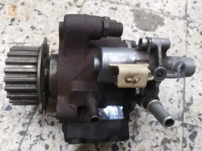 Pompe hp Peugeot 4008 1.6hdi annee2014
