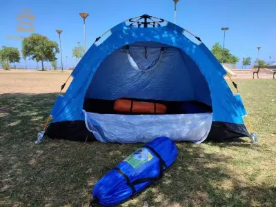 Tente camping  automatique 3 place