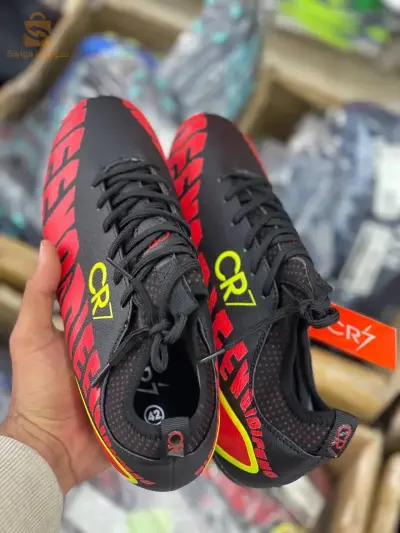 حذاء رياضي CR7