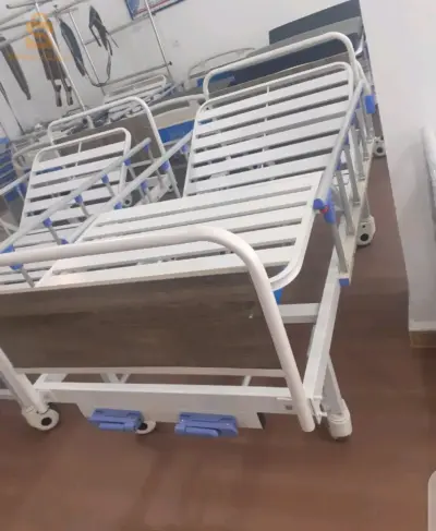 LIT médicalisé d'hôpital Manuel
