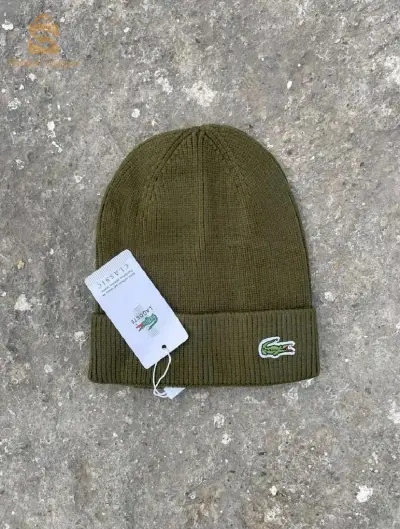 bonnets lacoste
