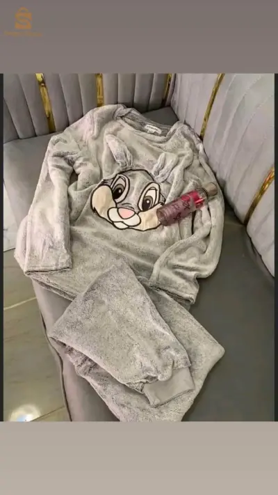 بيجامات
