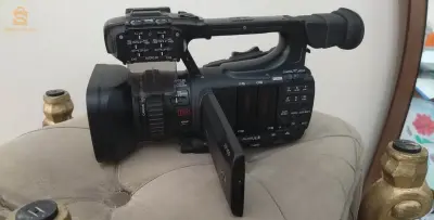 كاميرا فيديو canonXF100