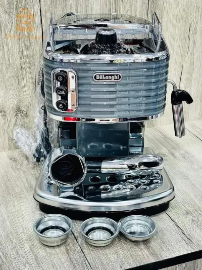 cafetière Delonghi scultura
