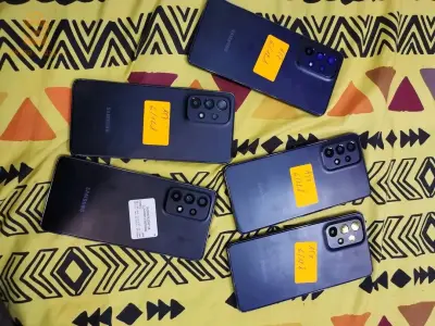 SAMSUNG A53