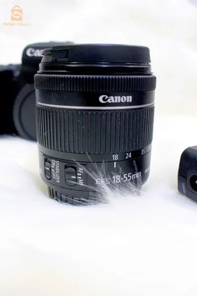 camera canon 77D