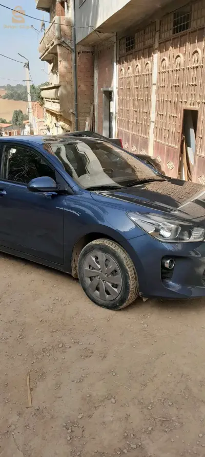 kia rio star +