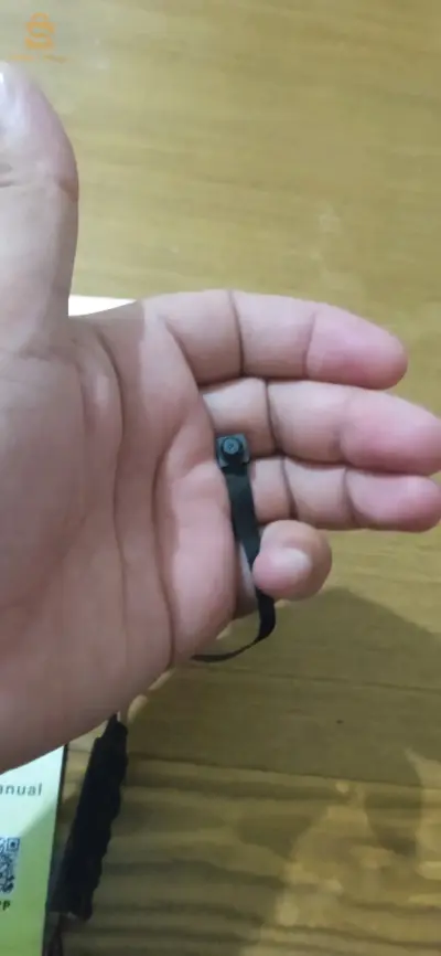 كاميرا محمولة او تستعمل في المنزل او مع الشخص او في  المحل مع port usb